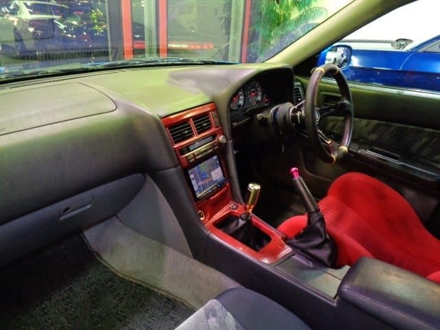 1998 Nissan Skyline JDM car for sale — photo 17 of 24