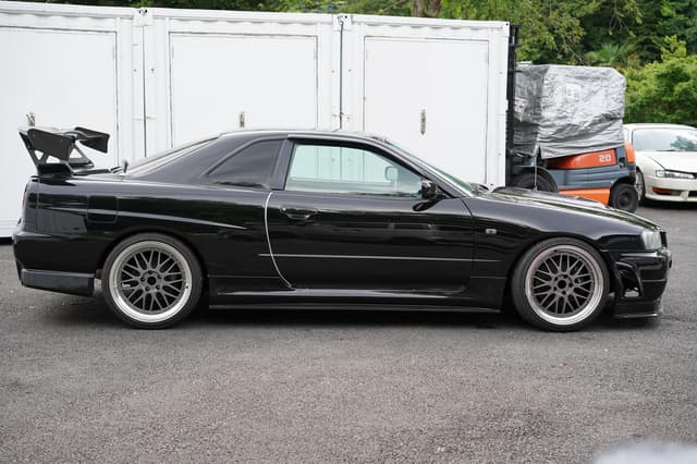 1998 Nissan Skyline JDM car for sale — photo 15 of 25