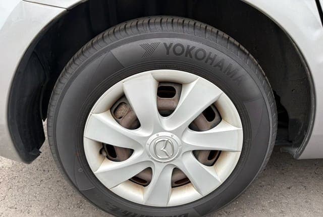 2010 Mazda Axela JDM car for sale — photo 11 of 25
