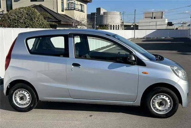 2011 Daihatsu Mira JDM car for sale — photo 7 of 25