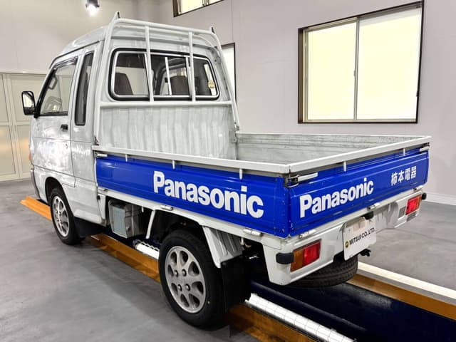 1991 Daihatsu Hijet JDM car for sale — photo 3 of 3