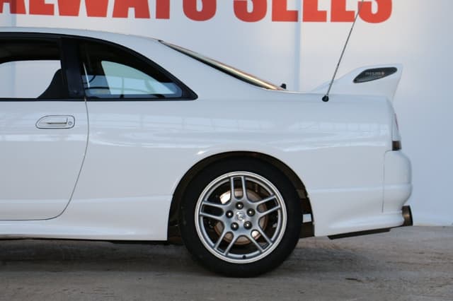 1995 Nissan Skyline JDM car for sale — photo 18 of 25