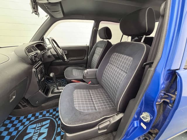 2001 Daihatsu Mira JDM car for sale — photo 9 of 25