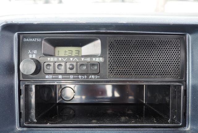 2007 Daihatsu Hijet JDM car for sale — photo 24 of 25