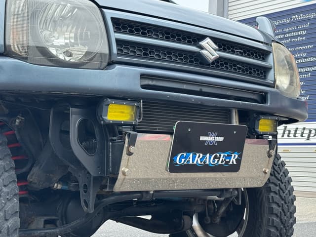 2005 Suzuki Jimny JDM car for sale — photo 10 of 25