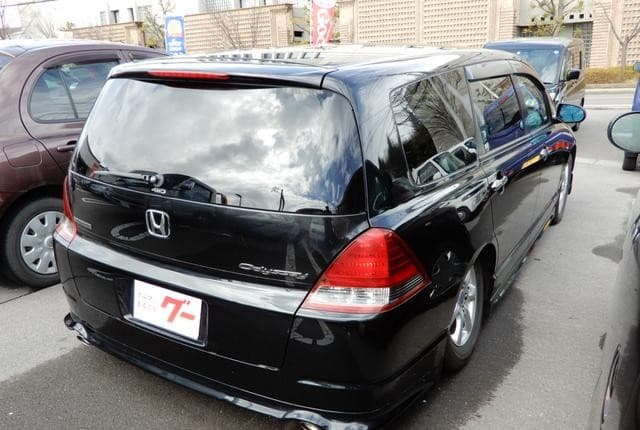 2005 Honda Odyssey JDM car for sale — photo 6 of 23