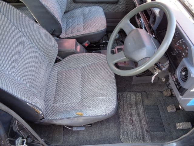 1991 Toyota Land Cruiser JDM car for sale — photo 13 of 25
