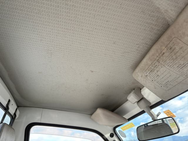1998 Suzuki Carry JDM car for sale — photo 21 of 25