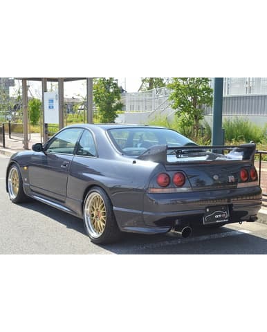 1997 Nissan Skyline JDM car for sale — photo 4 of 11