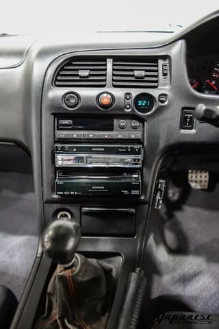 1996 Nissan Skyline JDM car for sale — photo 10 of 25