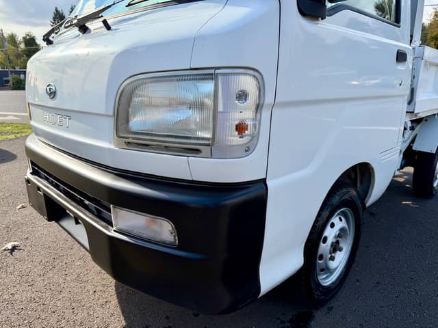 1999 Daihatsu Hijet JDM car for sale — photo 18 of 25