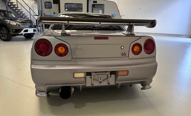 1999 Nissan Skyline JDM car for sale — photo 3 of 10