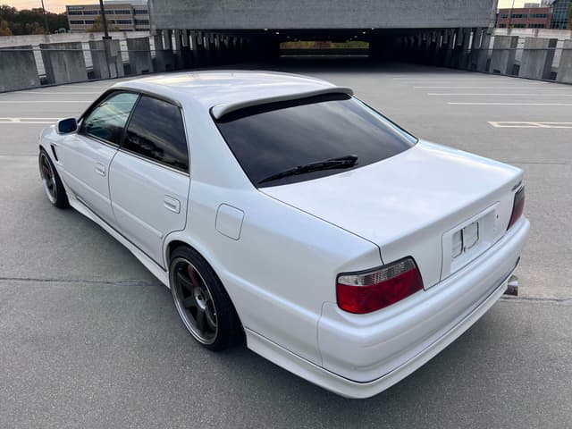 1998 Toyota Chaser JDM car for sale — photo 16 of 27