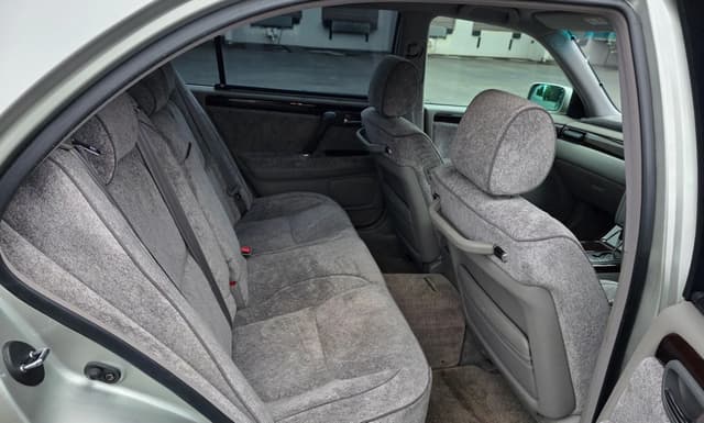 2000 Toyota Crown JDM car for sale — photo 5 of 7
