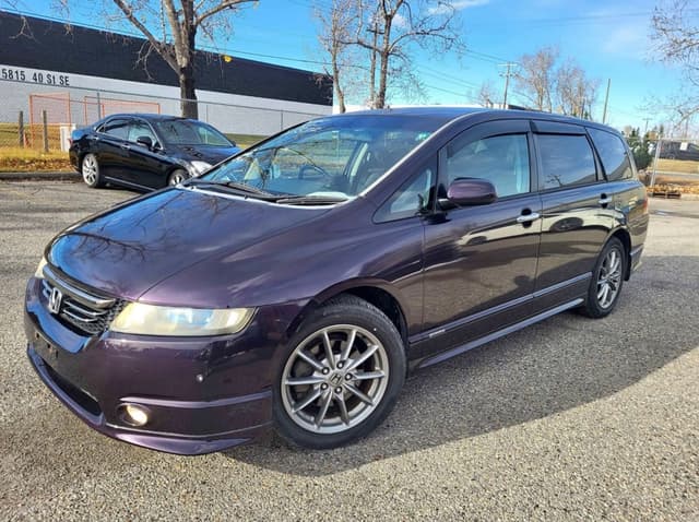 2005 Honda Odyssey JDM car for sale — photo 2 of 13