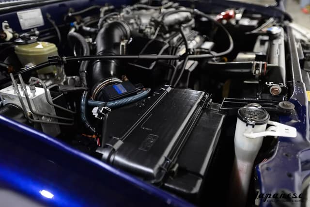 1996 Toyota Hilux Surf JDM car for sale — photo 25 of 25