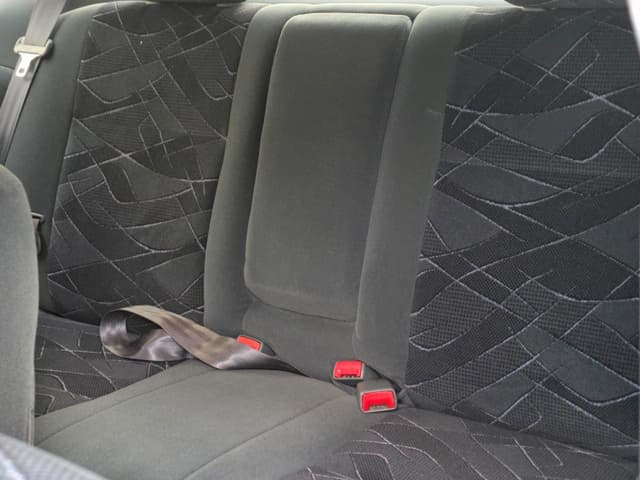 2000 Toyota Estima JDM car for sale — photo 11 of 25