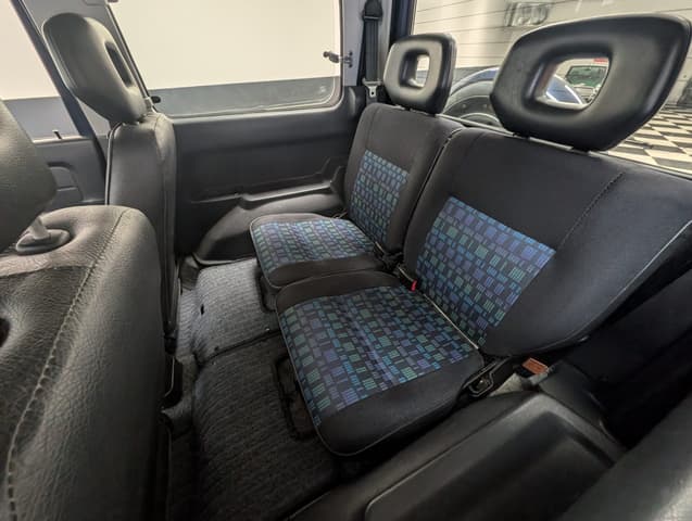1996 Suzuki Jimny JDM car for sale — photo 19 of 25