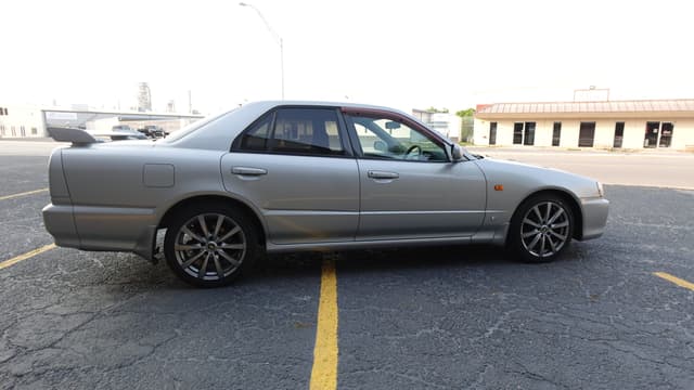 1998 Nissan Skyline JDM car for sale — photo 6 of 15