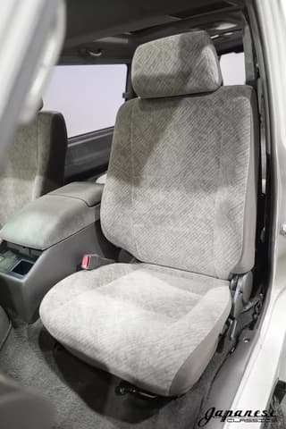 1997 Toyota HiAce JDM car for sale — photo 18 of 25