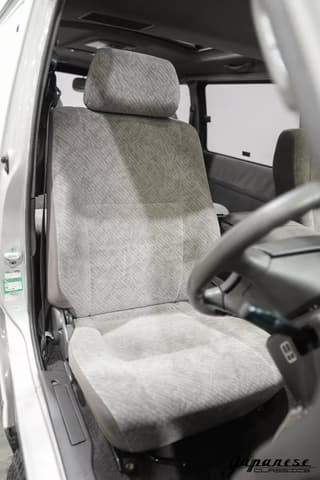 1997 Toyota HiAce JDM car for sale — photo 17 of 25
