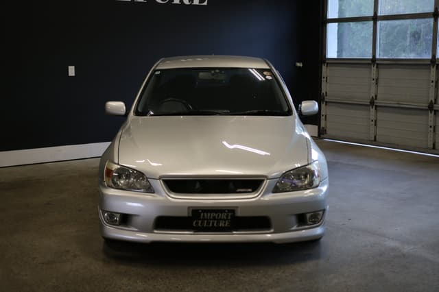 1999 Toyota Altezza JDM car for sale — photo 6 of 11