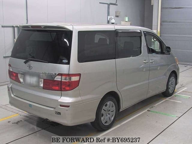 2004 Toyota Alphard JDM car for sale — photo 2 of 8