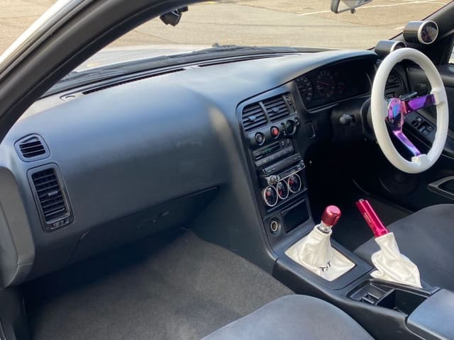 1993 Nissan Skyline JDM car for sale — photo 23 of 25