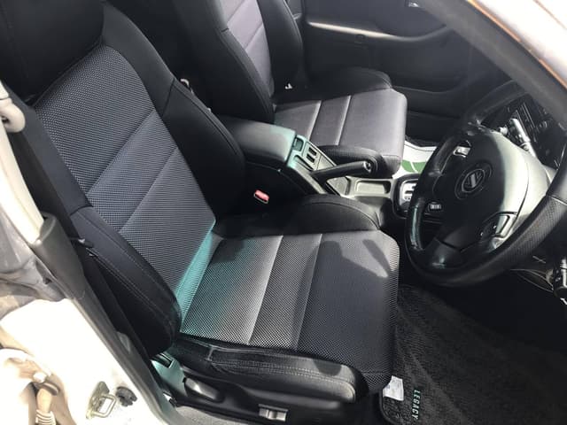 2001 Subaru Legacy JDM car for sale — photo 5 of 11