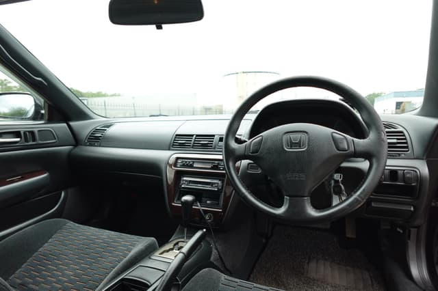 1996 Honda Prelude JDM car for sale — photo 15 of 18