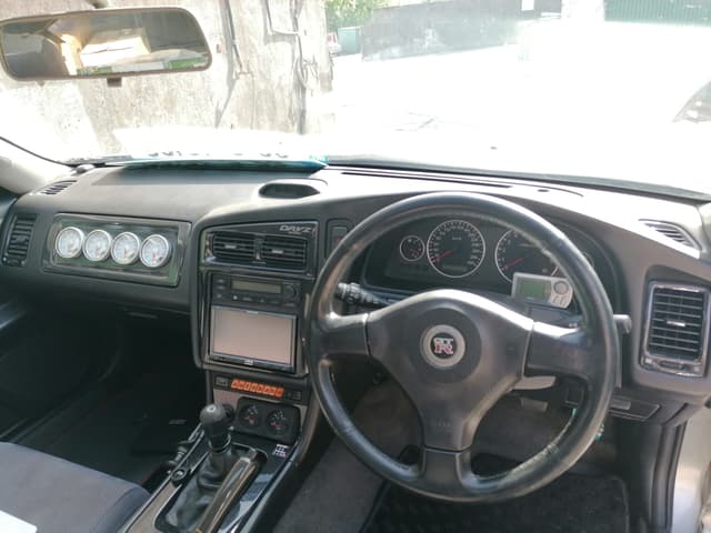 1996 Nissan Stagea JDM car for sale — photo 16 of 20