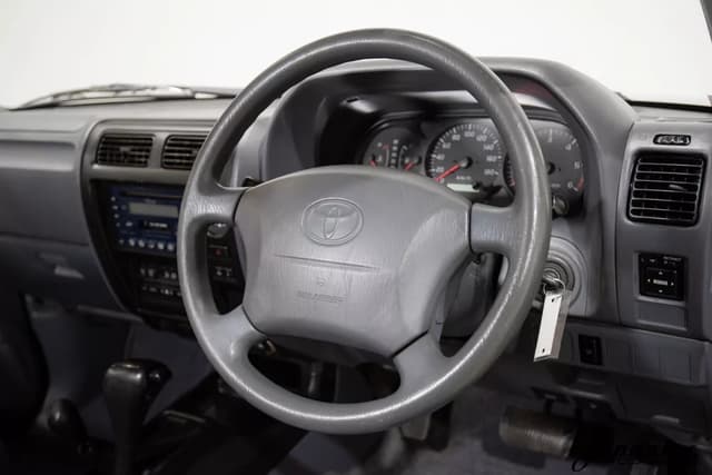 2000 Toyota Land Cruiser Prado JDM car for sale — photo 12 of 25