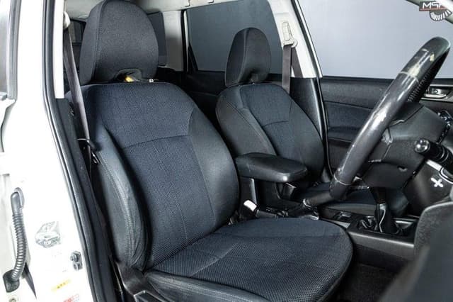 2011 Subaru Forester JDM car for sale — photo 18 of 20