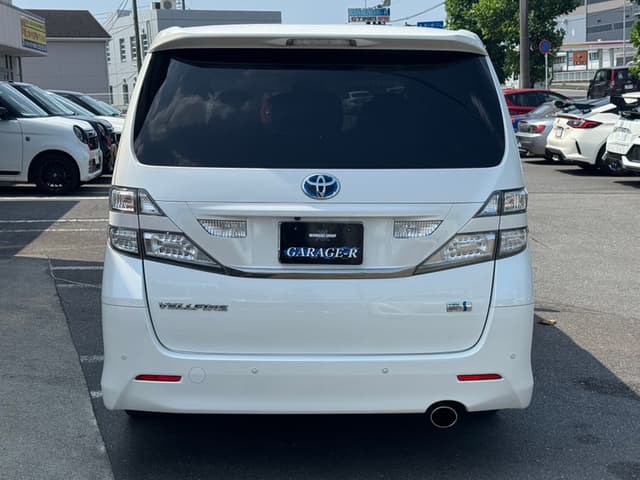 2011 Toyota Vellfire JDM car for sale — photo 10 of 25