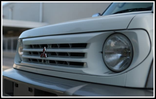 1998 Mitsubishi Pajero JDM car for sale — photo 5 of 25