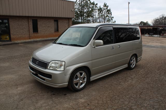 1999 Honda Stepwagon JDM car for sale — photo 7 of 25