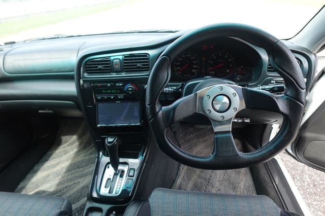 2001 Subaru Legacy JDM car for sale — photo 13 of 19
