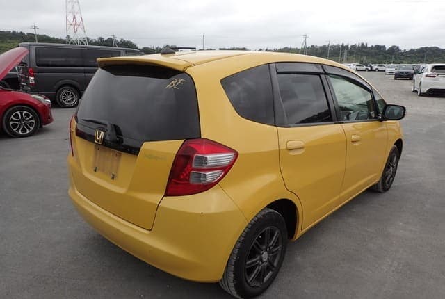 2010 Honda Fit JDM car for sale — photo 5 of 25