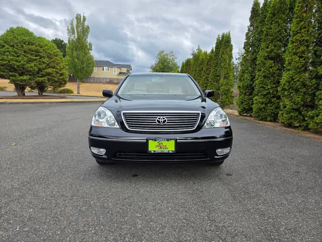 2001 Toyota Celsior JDM car for sale — photo 8 of 13