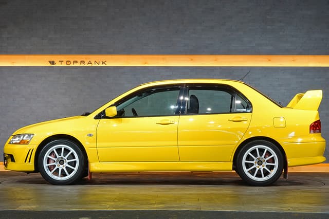 2001 Mitsubishi Lancer Evolution JDM car for sale — photo 12 of 25