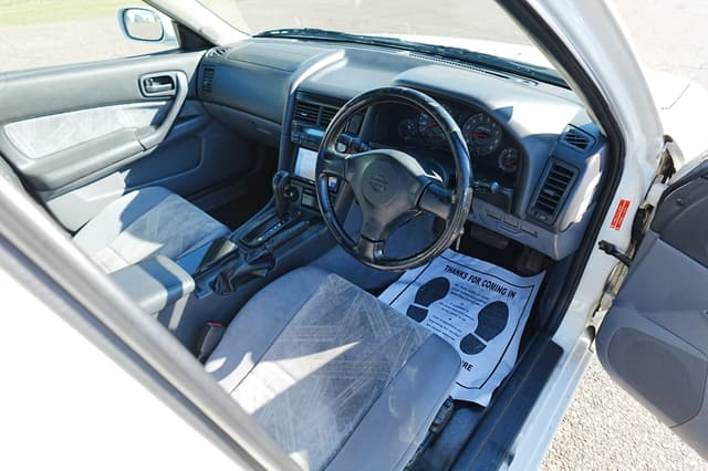 1999 Nissan Skyline JDM car for sale — photo 3 of 17