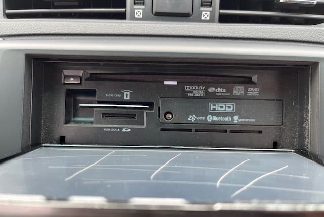 2010 Toyota Mark X JDM car for sale — photo 16 of 25