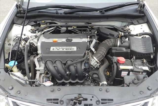2009 Honda Accord JDM car for sale — photo 10 of 25