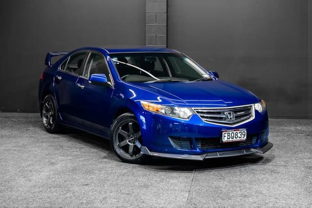 2009 Honda Accord JDM car for sale — photo 6 of 18