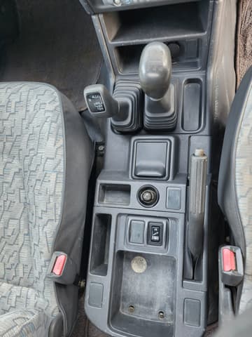 1996 Mitsubishi Pajero JDM car for sale — photo 19 of 24