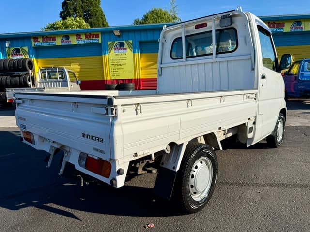1999 Mitsubishi Minicab JDM car for sale — photo 8 of 25