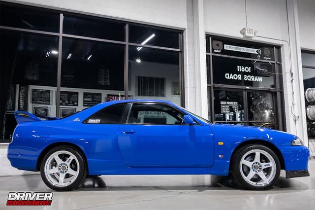 1996 Nissan Skyline JDM car for sale — photo 11 of 25