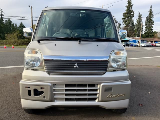2000 Mitsubishi Town Box JDM car for sale — photo 3 of 25