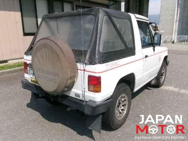 1987 Mitsubishi Pajero JDM car for sale — photo 4 of 10