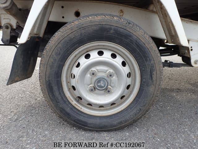1999 Mitsubishi Minicab JDM car for sale — photo 11 of 25